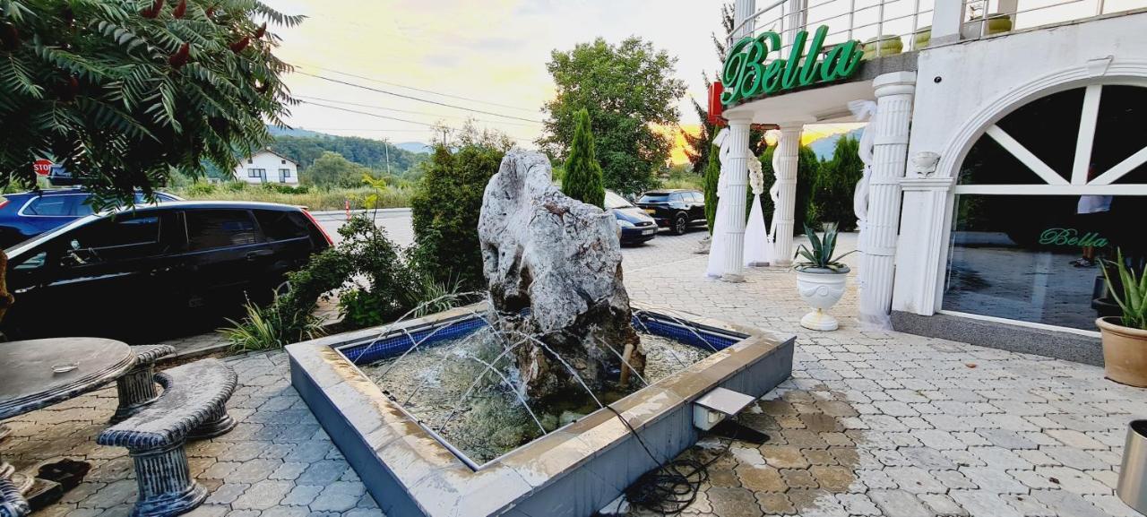 Ljesevo Motel Bella מראה חיצוני תמונה