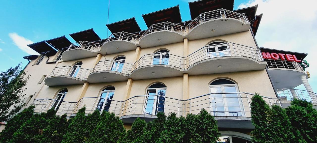 Ljesevo Motel Bella מראה חיצוני תמונה