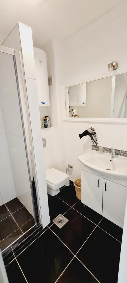 Ljesevo Motel Bella מראה חיצוני תמונה